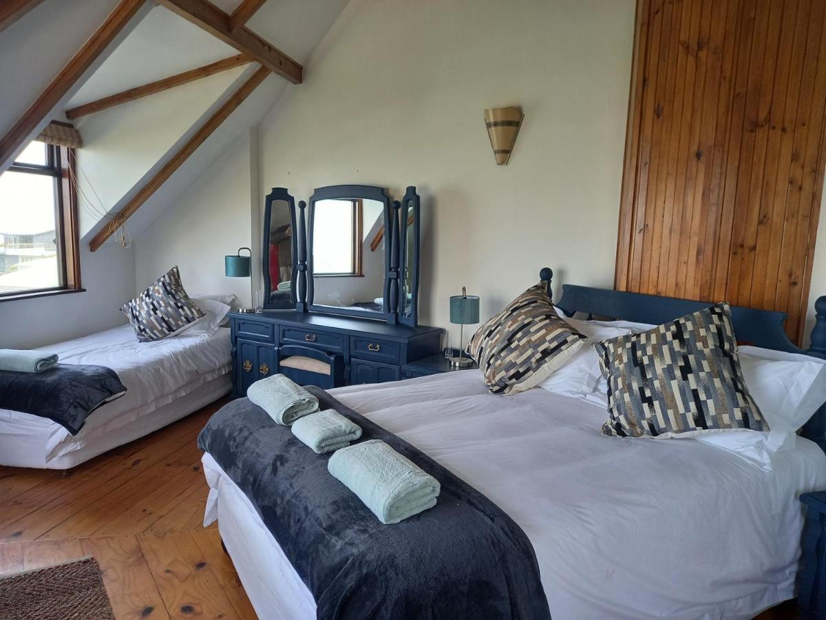 Mussel Beach Holiday Lets Apartment เคปทาวน์ ภายนอก รูปภาพ